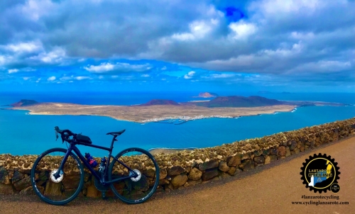 cycling lanzarote mirador del rio